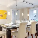 Gabi S Hues Keitum